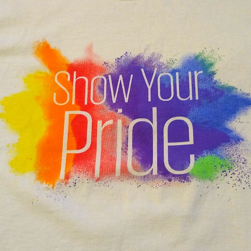 PRIDE T-SHIRT 🏳️‍🌈